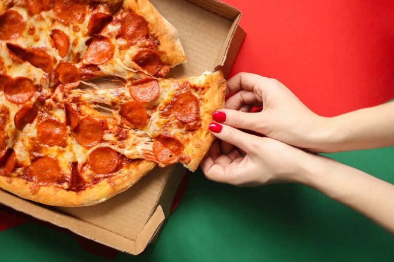 Піца Пепероні та інші смаколики від Pizza House: як швидко влаштувати свято для гостей
