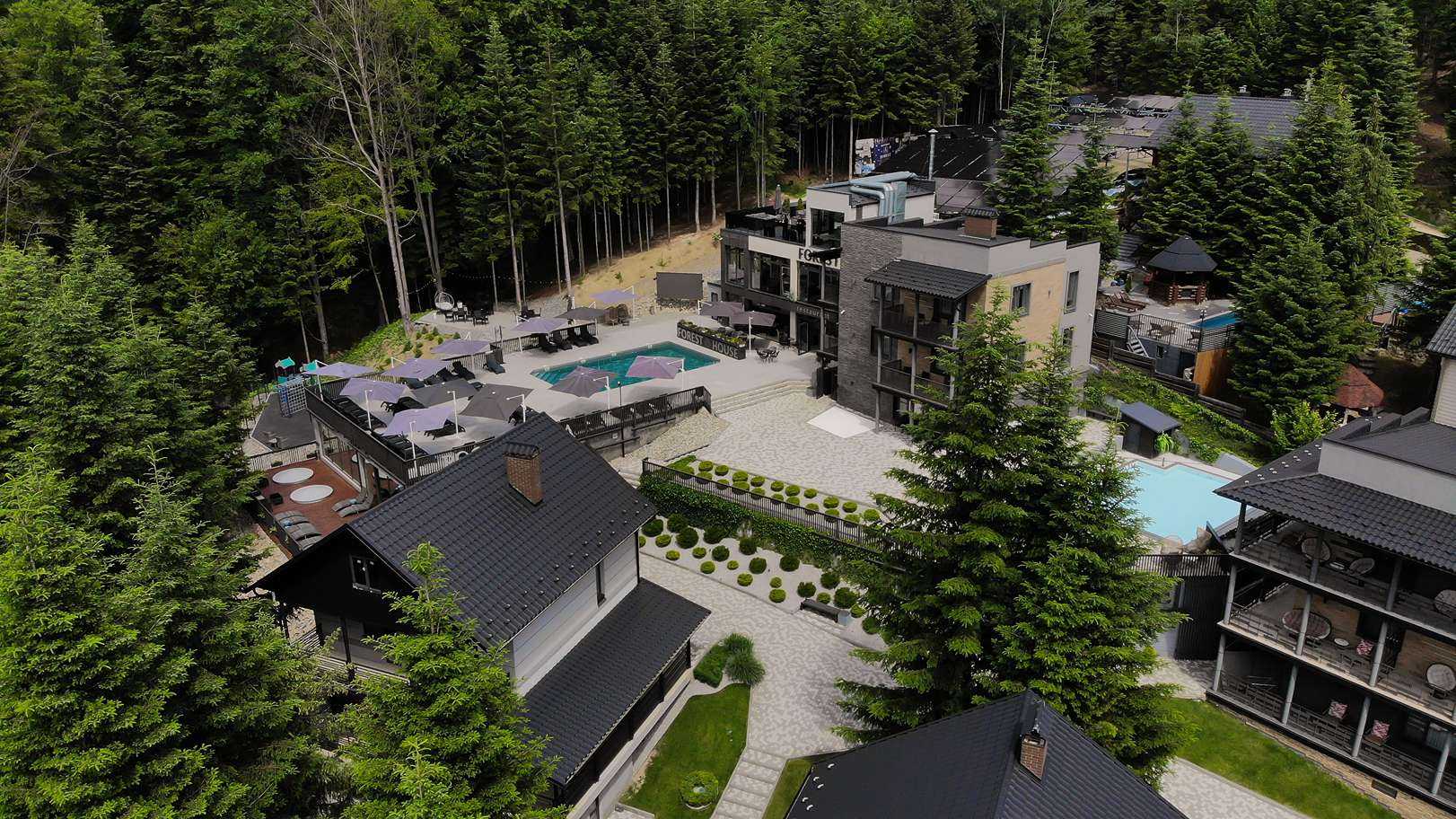 Forest House Мигове